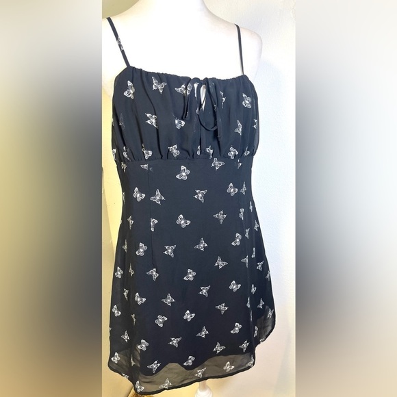Fairy core Babydoll Butterfly Black & White Print Women’s Dress 
Size Medium - Picture 3 of 6